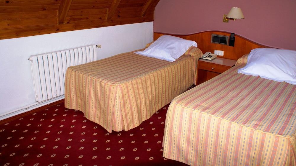 Hotel Edelweiss Arties Dış mekan fotoğraf