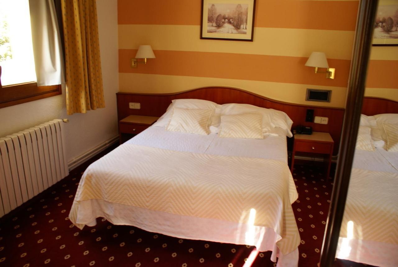 Hotel Edelweiss Arties Dış mekan fotoğraf