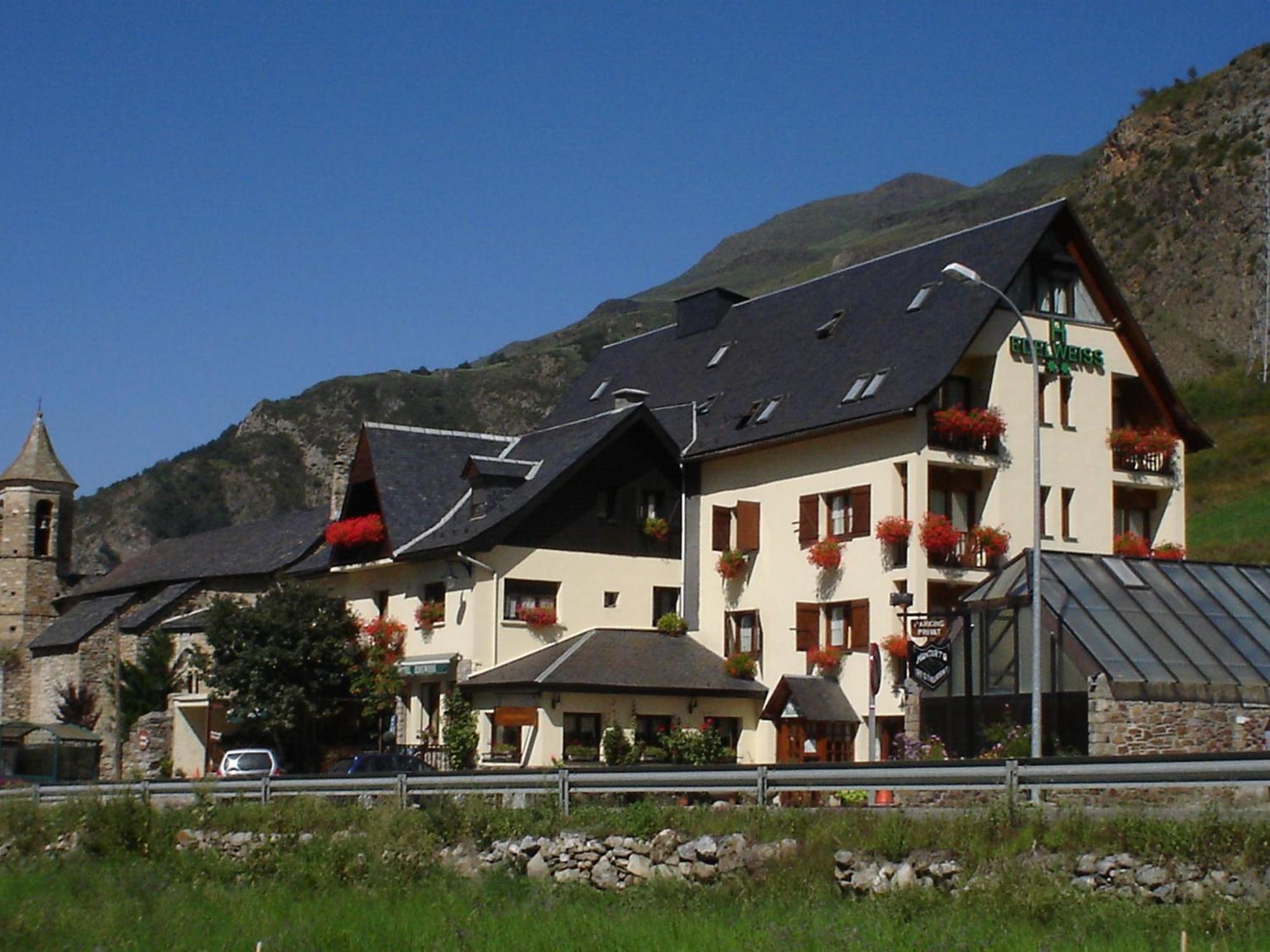 Hotel Edelweiss Arties Dış mekan fotoğraf