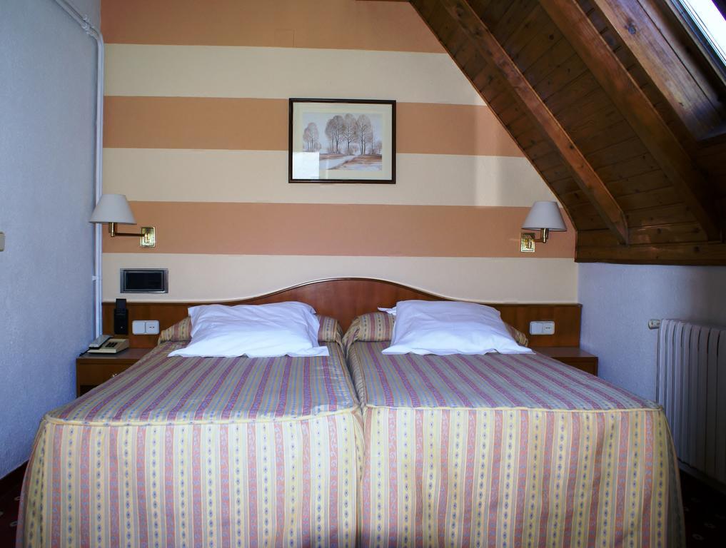 Hotel Edelweiss Arties Dış mekan fotoğraf
