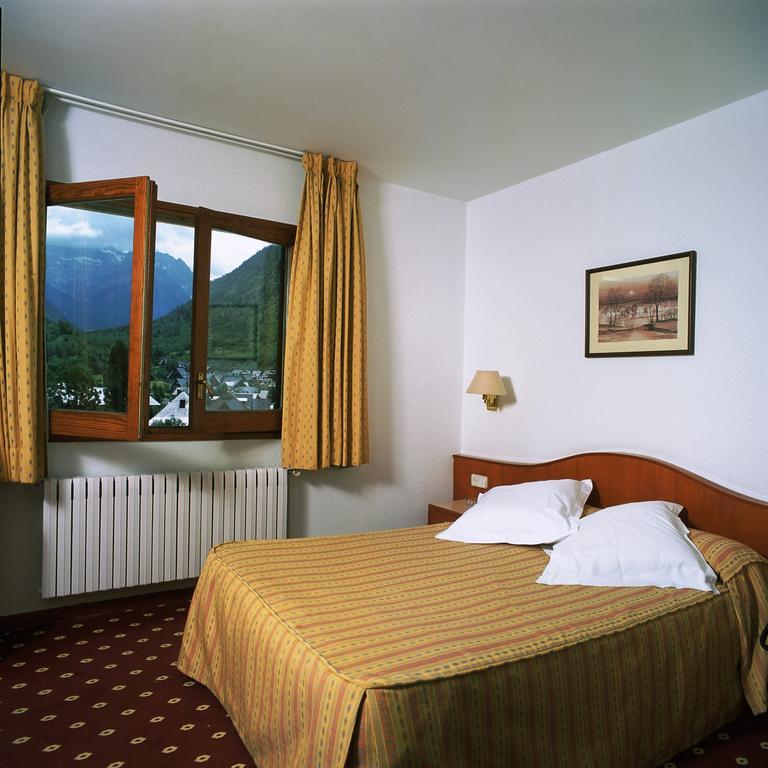 Hotel Edelweiss Arties Oda fotoğraf